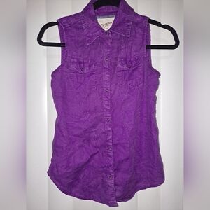 Arizona Jean Company Purple Button-Down Sleeveless Shirt